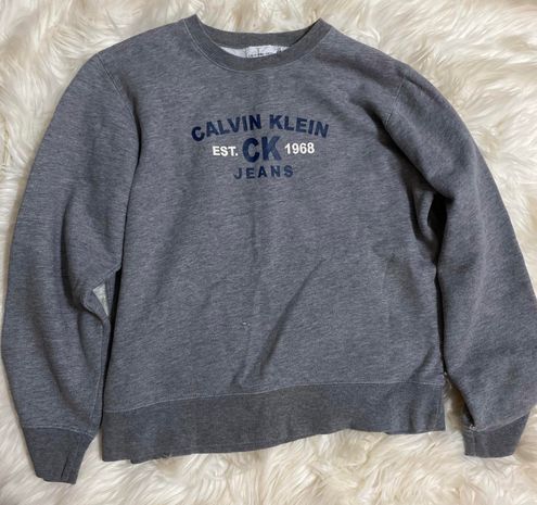 Oprichter Berekening Democratie Calvin Klein Vintage Sweatshirt Size M - $25 - From Alanta