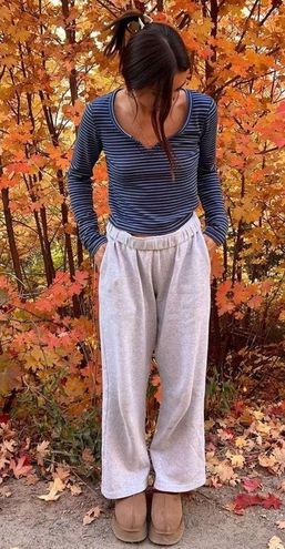 Grey wide-leg sweatpants - size XS