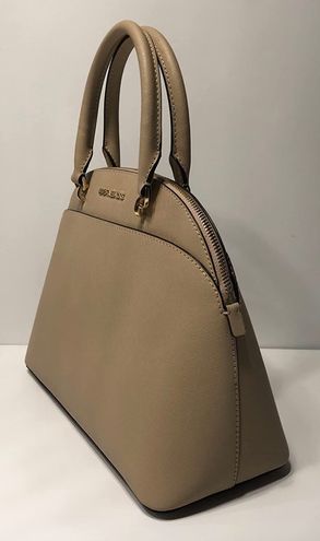 Michael Kors Emmy Large Dome Satchel Saffiano Leather Studded Scalloped  Edge Shoulder Bag Purse Handbag (Bisque) 35T9GY3S3L-Bisqu : :  Clothing, Shoes & Accessories