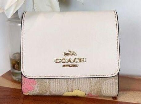 Coach Signature C Brown Canvas Leather Credit Card Trifold 