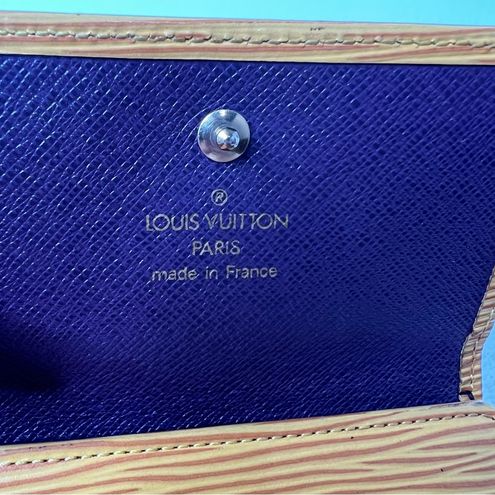 Louis Vuitton Authentic 1996 Epi Elise Wallet Yellow Leather