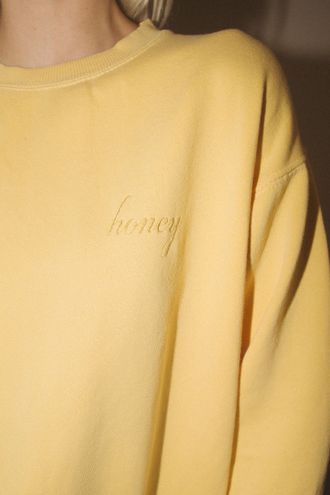 honey yellow crew neck