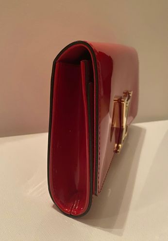 Louis Vuitton Red Vernis Leather Louise Clutch Bag - Yoogi's Closet