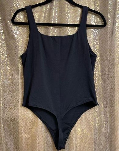 Aritzia, Tops, Nwot Aritzia Babaton Contour Bodysuit