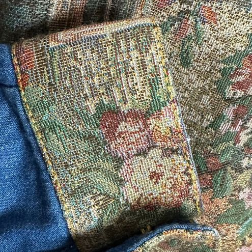 Vintage Erin London Tapestry Garden Floral Chambray Denim Button