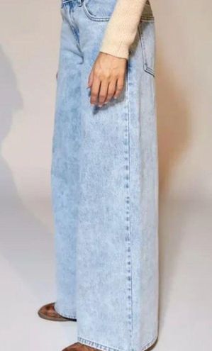 BDG Low & Wide Jean