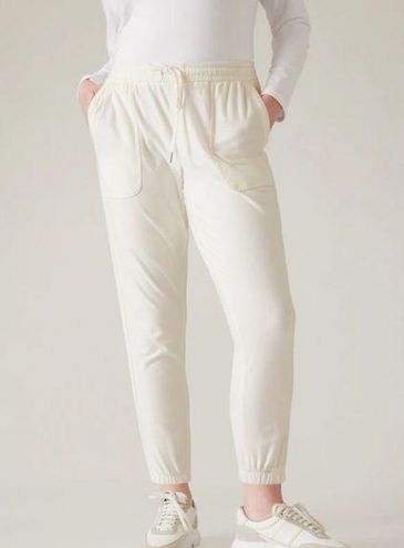 Athleta Magnolia White Farallon Joggers Size Extra Large - $36 - From  Kimberly