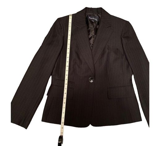 Evan Picone Fully Lined Women's Blazer Pant Suit Set with Blue Pinstripes  Size 8 - $36 - From Akua