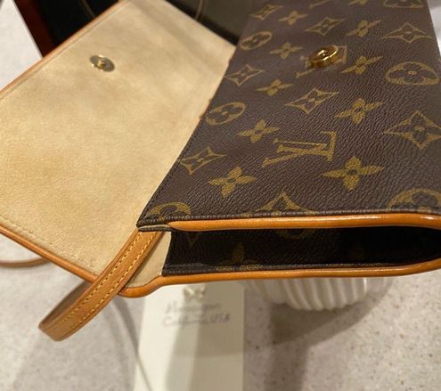 Louis Vuitton LV TWIN POCHETTE GM - $658 - From Bagscurated