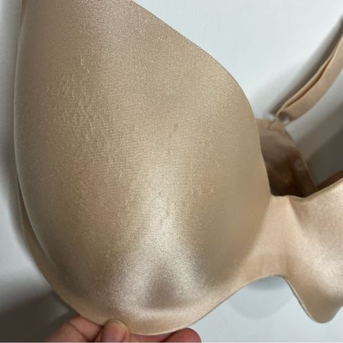 Wacoal nude bra size 34DD - $26 - From Nifty