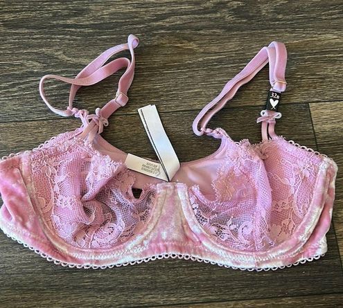 Victoria's Secret VS Dream Angels Push-up Velvet Bra Size undefined - $32 -  From Mooshkini