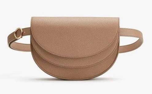 Double Moon Belt Bag – Cuyana