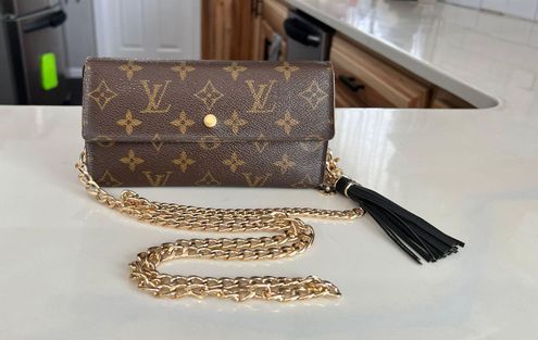 LOUIS VUITTON SARAH WALLET ON CHAIN, Luxury, Bags & Wallets on