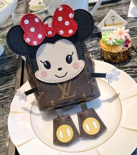 Handmade Minnie Mouse Louis Vuitton coin purse Brown - $192 - From Corrine