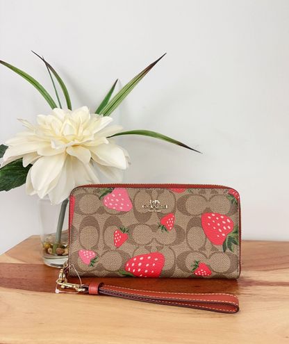 NWT Coach Strawberry Coin Case Bag