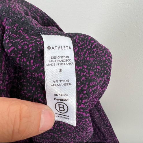 Athleta Ultimate Stash Textured 7/8 Tight