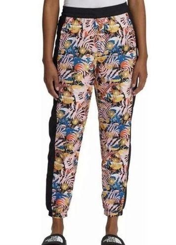 The North Face Women's Hydrenaline Windwall Standard Fit Floral Print  Jogger XS - $35 New With Tags - From Ninatan