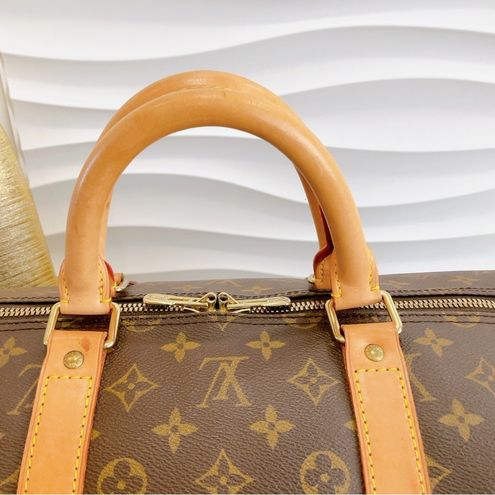 Louis Vuitton BEAUTIFUL ❤️ Authentic Keepall 55 Bandouliere w/ strap  Monogram - $1279 - From Uta