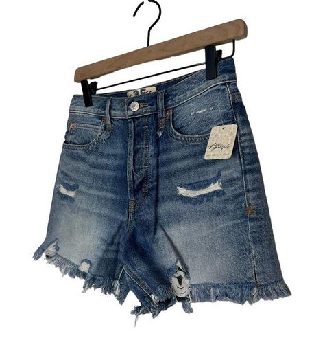 Free People Makai Cut Off Denim Shorts 25 / Shout and Twist