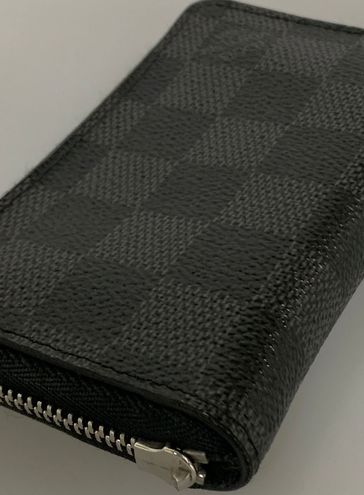 Louis Vuitton Damier Graphite Zippy Coin Wallet – So Kriss Me