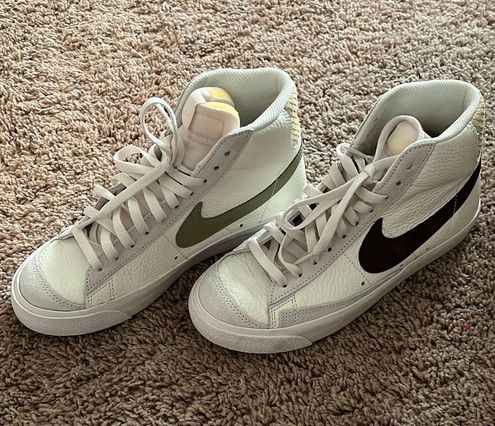 nike blazer phantom mid silver white｜TikTok Search