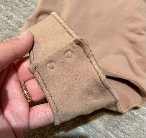 SKIMS Seamless Sculpt Thong Bodysuit, Tan Ochre, S/M NWOT - $60 - From  Jessica