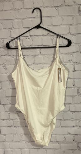 SKIMS NWT Cotton Logo Bodysuit Marble Size 4X White - $45 New With Tags -  From Vanessa