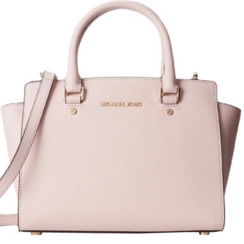 michael kors handbags new with tags