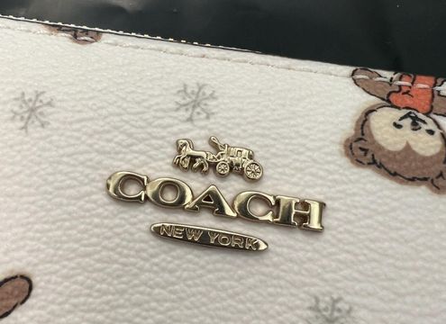 Coach Medium Corner Zip Wallet With Bear Snowflake Print White Size One  Size - $125 (45% Off Retail) - From Emily