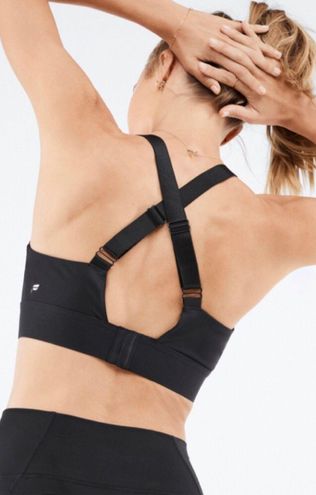 Fabletics Aza Medium Impact Sports Bra Size M. “Excellent” Features  Adjustable Removable cups Fabric & Care 81% Nylon/19% Elastane Imported  Black - $30 - From BZ