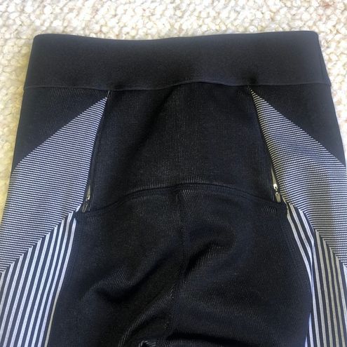 Fabletics High Waist Sprint Seamless Full Length Sprint Legging Black XS -  $50 - From Laura