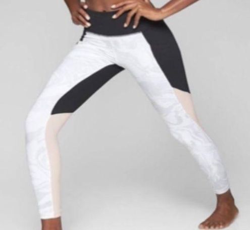 Athleta Marble Salutation Tights With Pockets.. Size: Small Black - $35 -  From Phyllis