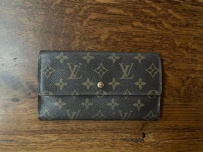 Louis Vuitton LV Monogram Coated Canvas Adèle Wallet - Brown Wallets,  Accessories - LOU732698