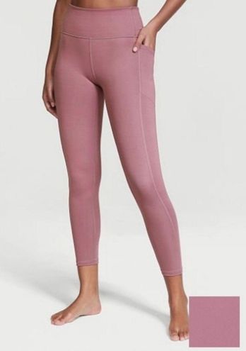 Victoria's Secret Victoria’s Secret Essential Pocket Legging