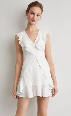 BCBGMAXAZRIA BCBG White Tyrah Dress Size 10 80 64 Off Retail