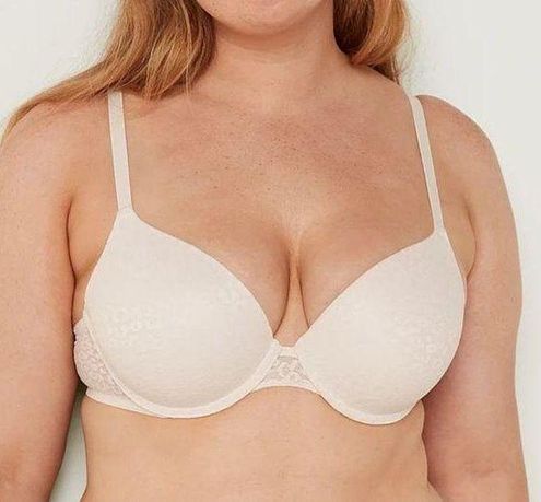 Pink Victoria's Secret bra, wear everywhere, push-up bra 36B white, pink  inside