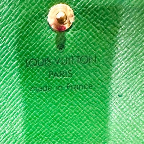 Louis Vuitton w/ COA Vintage Circa 1991 Green Epi Leather Wallet Bag  Cardholder - $320 - From Sarah