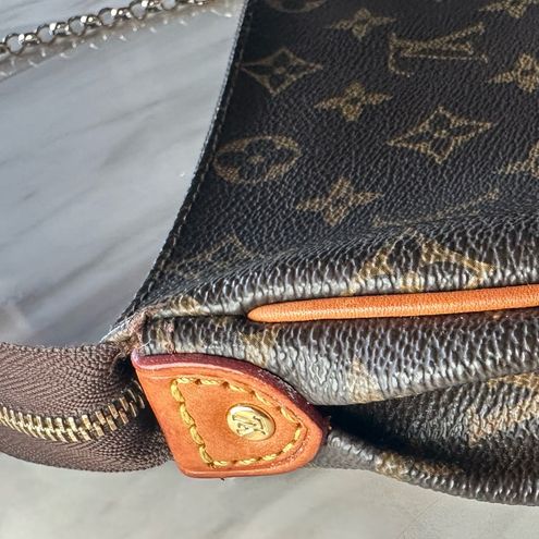 Louis Vuitton POCHETTE EVA BROWN AUTHENTIC - $890 (49% Off Retail) - From  Mindhy