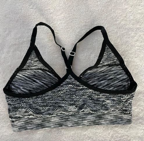 SO Black And White Push-Up Sports Bra Multiple - $7 (53% Off Retail) - From  Kaia