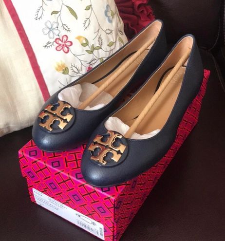 Tory Burch Claire ballet flat tumbled leather size 8 color perfect Blue.  Blue - $185 New With Tags - From daisy