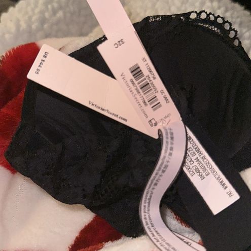 Victoria's Secret LOVE CLOUD Love Cloud Lightly Lined Plunge Bra Size  undefined - $35 New With Tags - From Yulianasuleidy