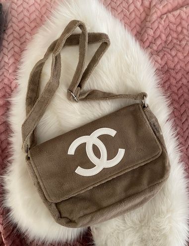 Chanel VIP Beauty Gifts? Are they authentic?