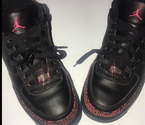 JORDAN AJF 3 GS 323233-061 BLACK/BERRY AIR JORDAN N AIR FORCE COLLABOR.  $100.00