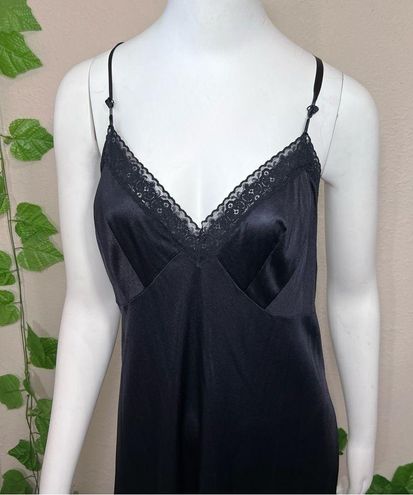 Vassarette Lace Slip Dress Black Size XL - $31 - From Renee