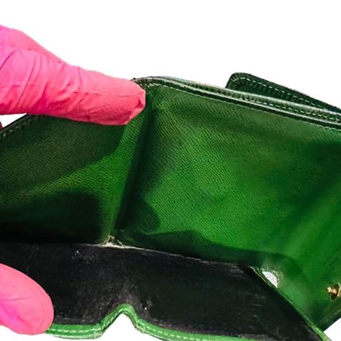 Louis Vuitton w/ COA Vintage Circa 1991 Green Epi Leather Wallet Bag  Cardholder - $320 - From Sarah