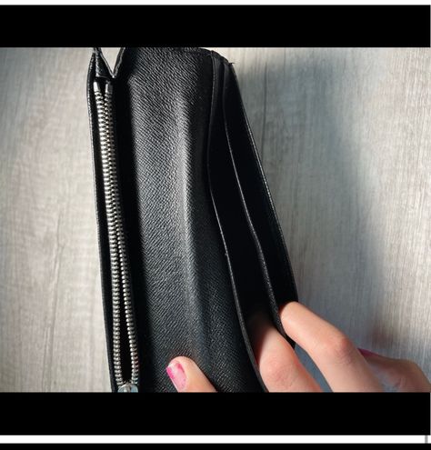Louis Vuitton Leather Pouch - Black Wallets, Accessories - LOU808509