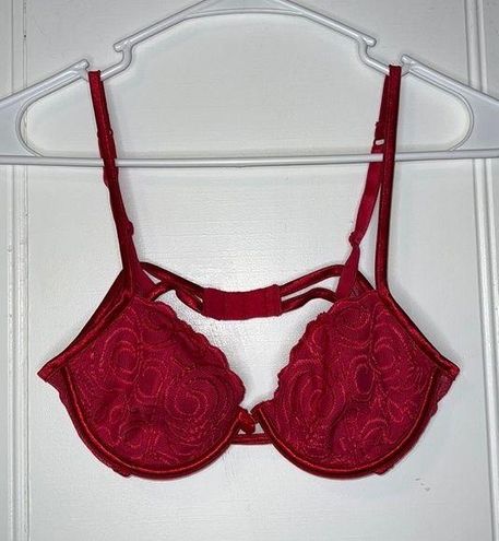 A bra in the brand vassarette