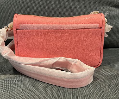 COACH Pennie Crossbody With Coin Case With Signature Canvas Detail (IM/Pink  Lemonade), Im/Pink Lemonade : : Clothing, Shoes & Accessories