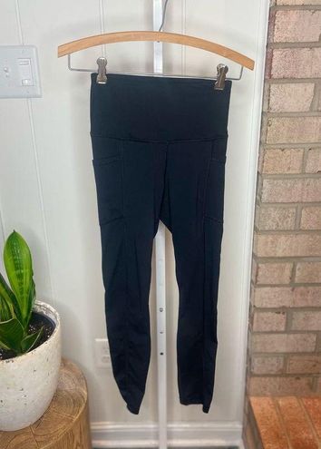 Yogalicious Black Cropped Leggings XS Mid Rise Yoga Athleisure Activewear -  $14 - From Audrey