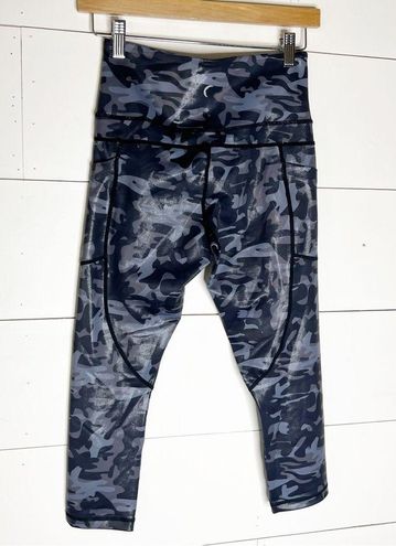 Zyia Pocket Light N Tight Camo Cropped Metallic Leggings Size 4 - $27 -  From Nicole